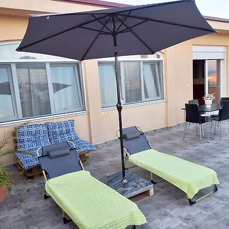 Hilltop Haven Cityview Lejlighed Durrës