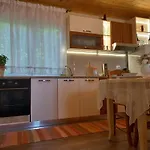 Hilltop Haven Cityview Apartamento Durrës